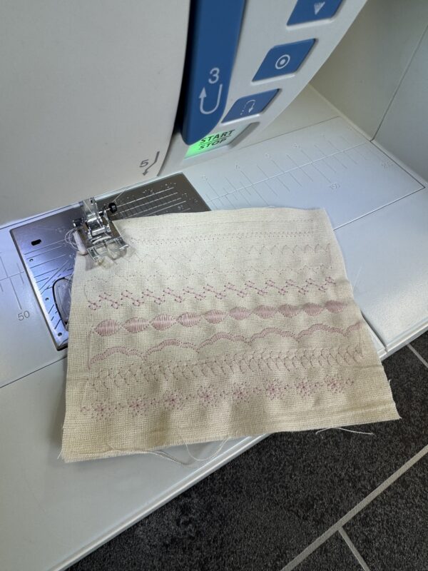 Second Hand Janome Atelier 5 - Image 4