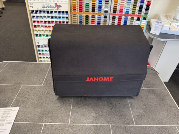 Second Hand Janome Atelier 5 - Image 7