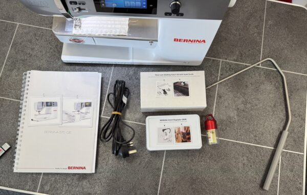 Second Hand Bernina 570QE - Image 5