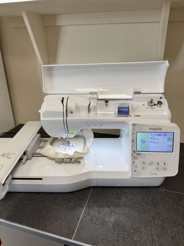 Second Hand Brother Innov-is 880e - Image 2