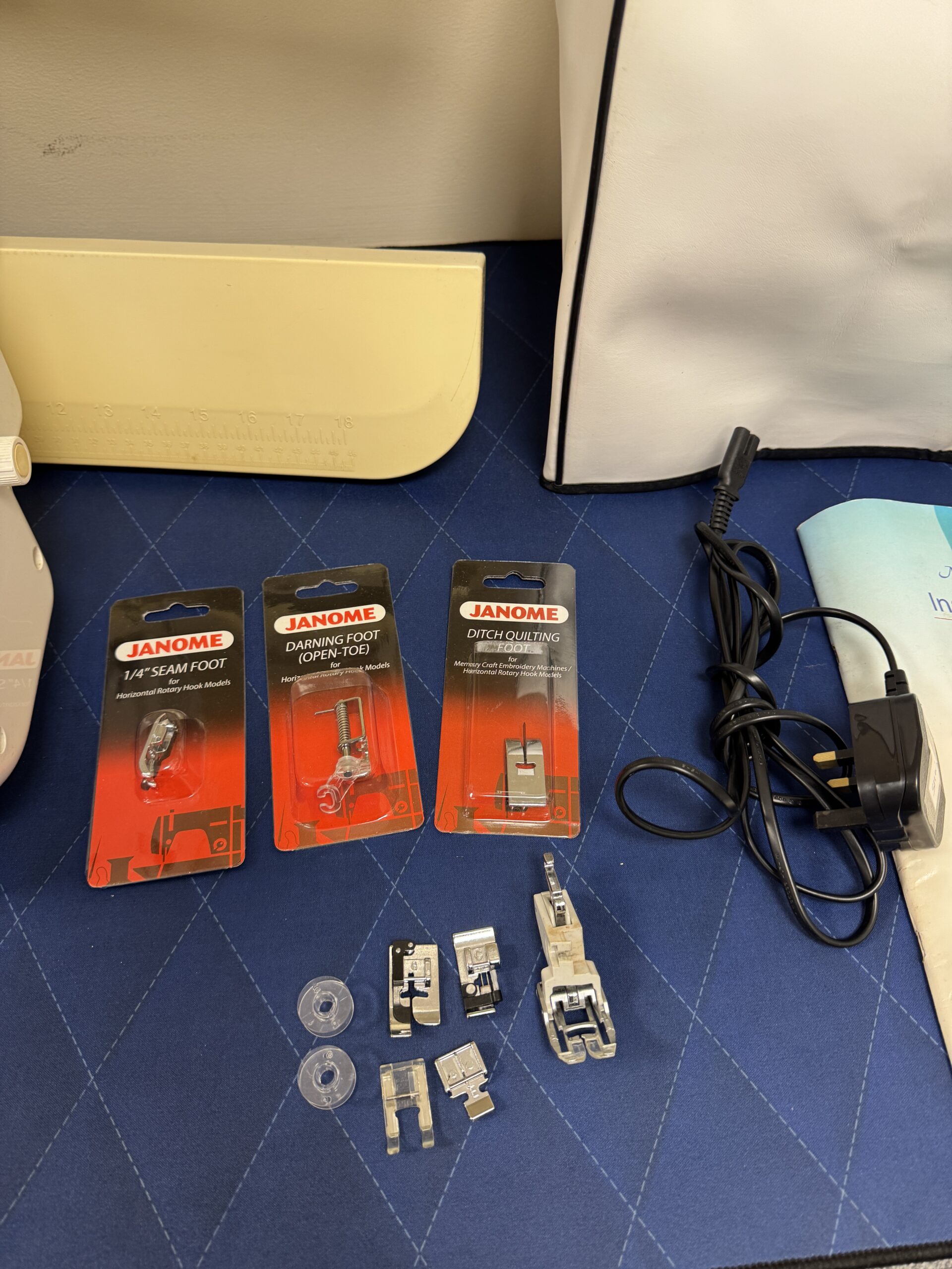 Second Hand Janome MC6600P - Image 7