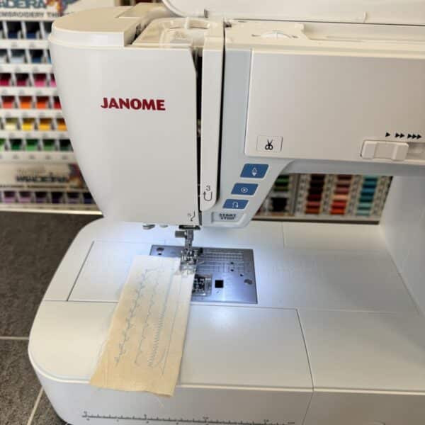 Second Hand Janome Atelier 3 - Image 4