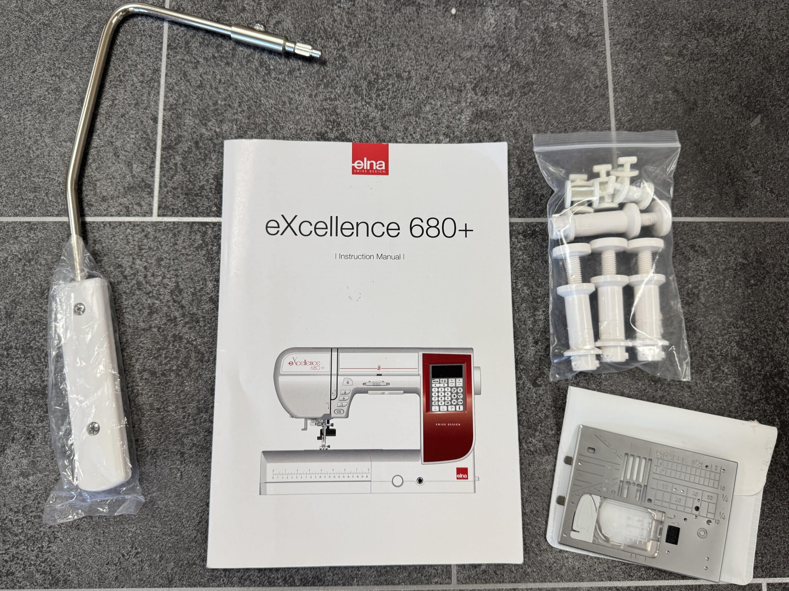 Second Hand Elna eXcellence 680+ - Image 11