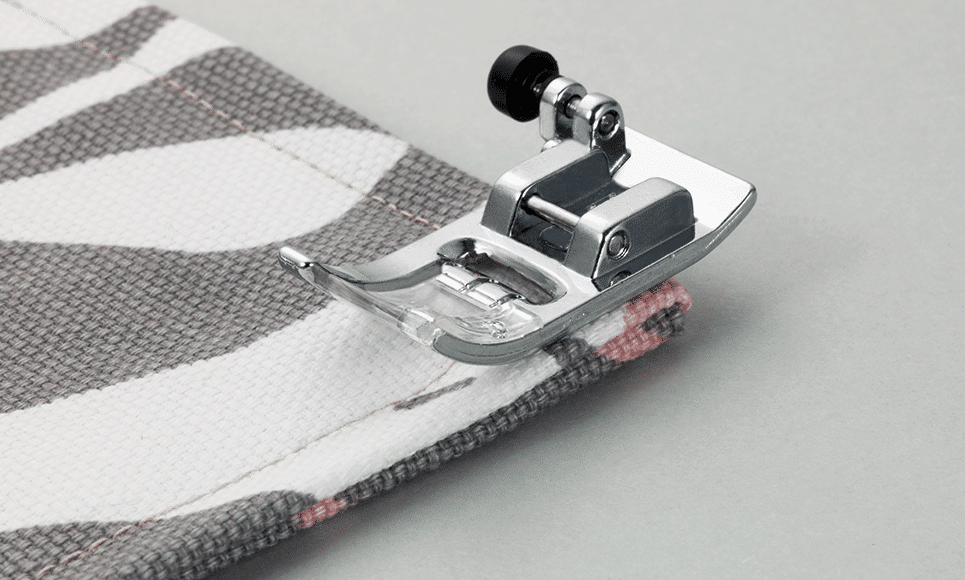 Brother Zigzag Foot with level button