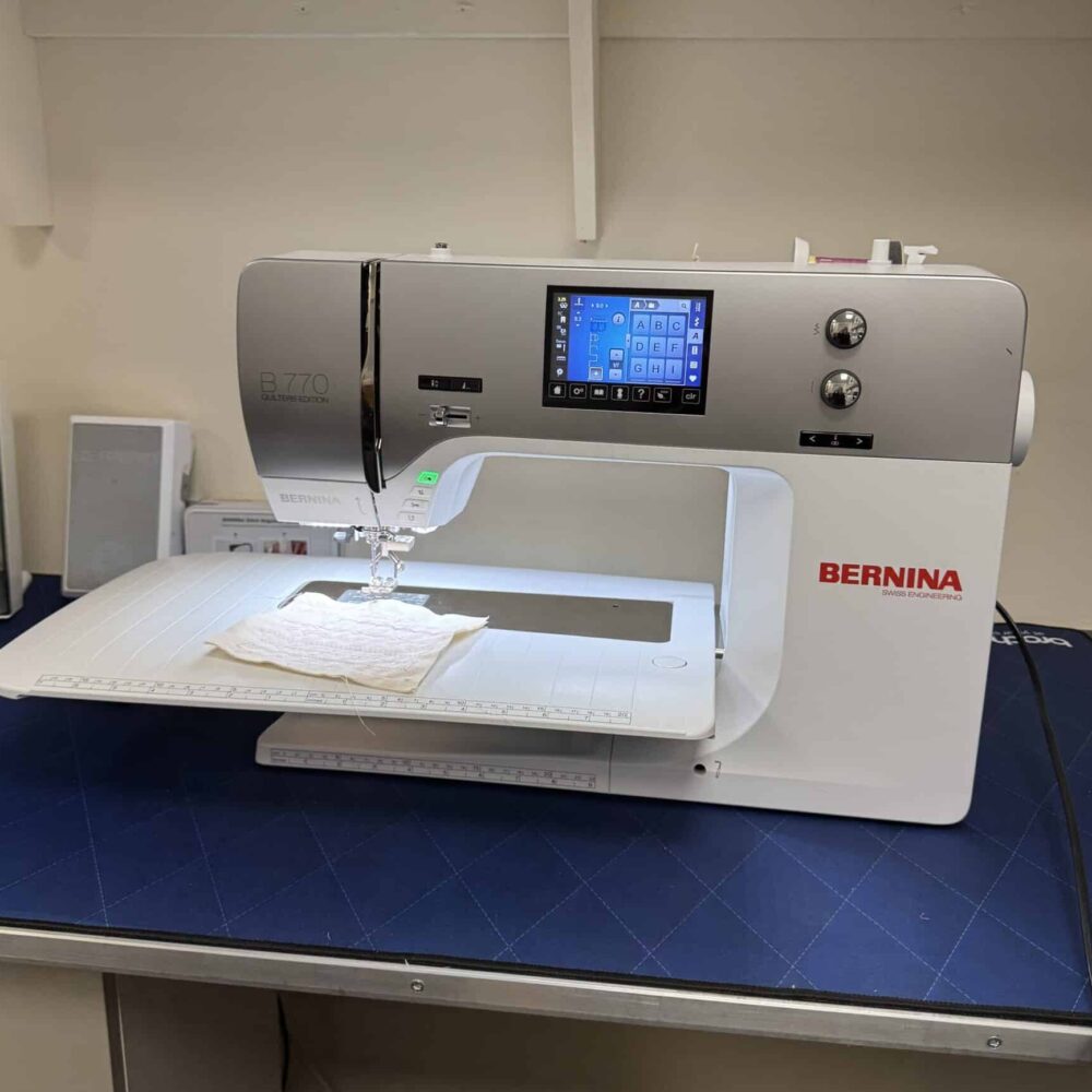 Second Hand Bernina 770QE