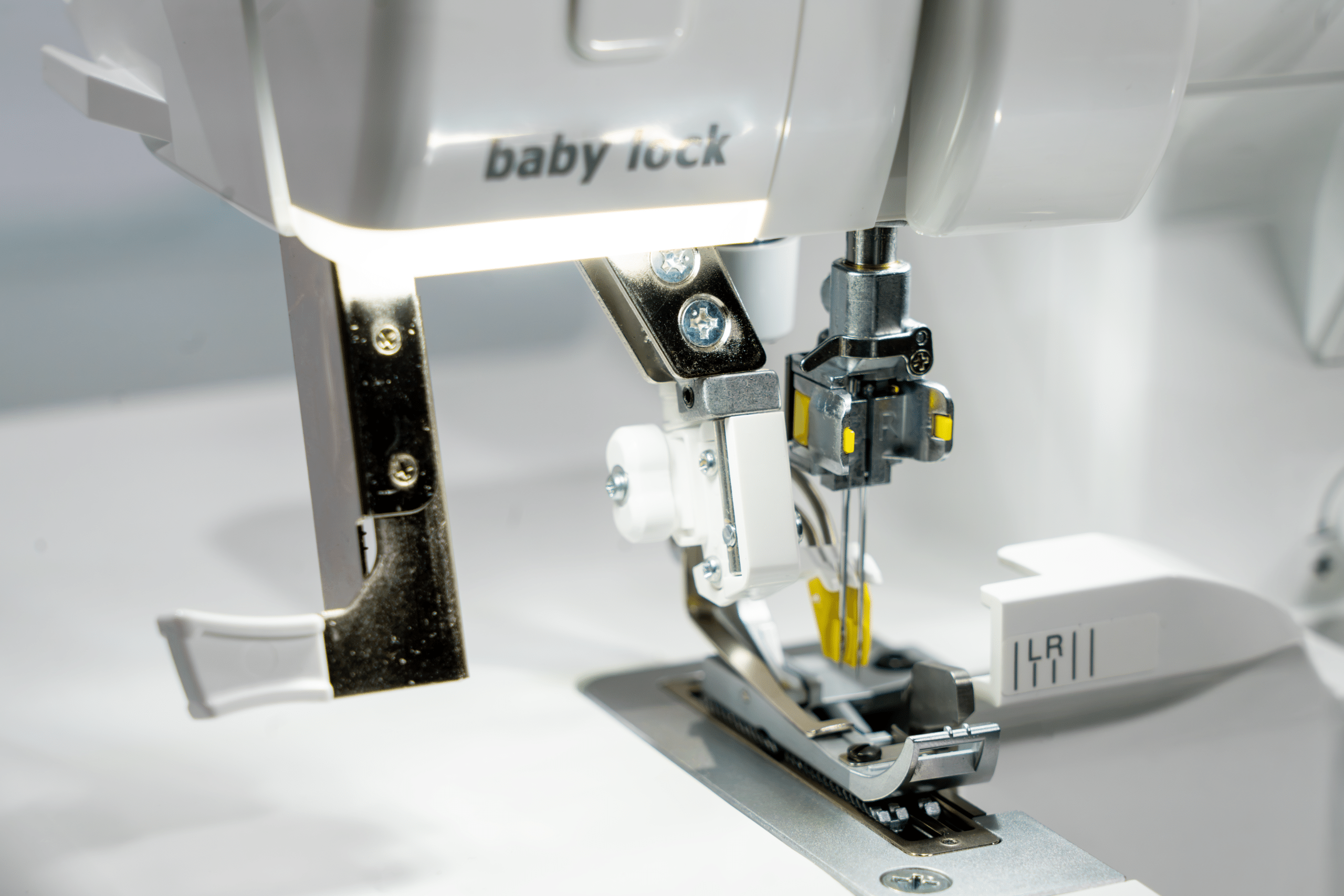 Babylock Serenity Overlocker - Image 6